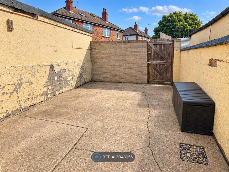 Property photo 3 of 3