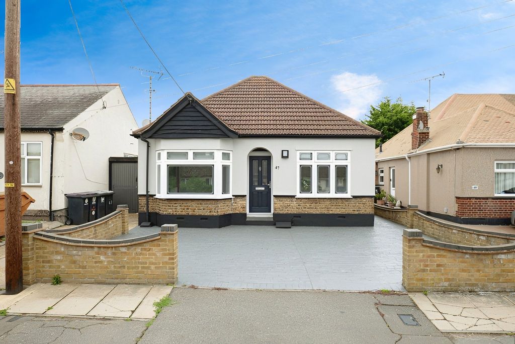 Property photo 1 of 25