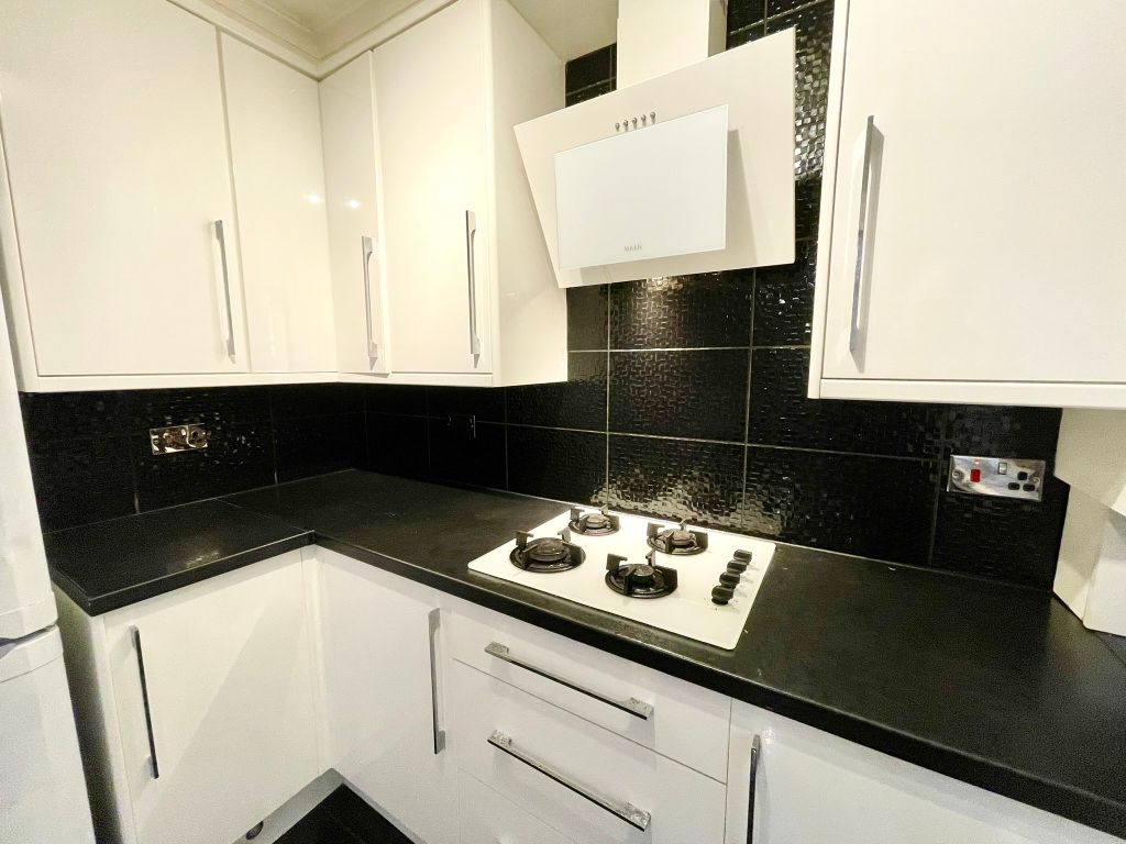 Property photo 3 of 29