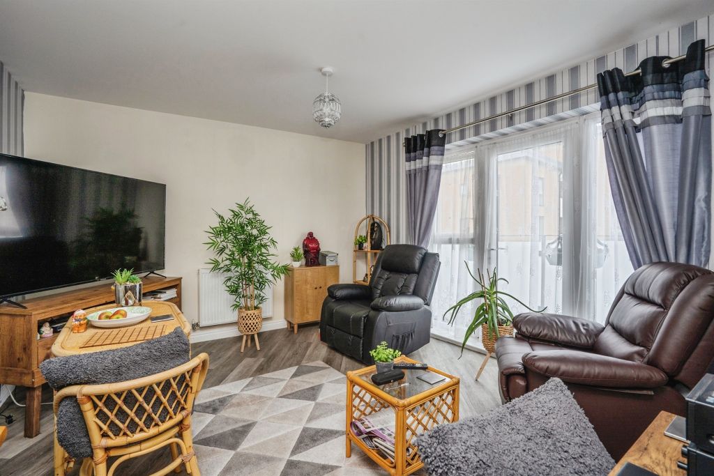 Property photo 2 of 9