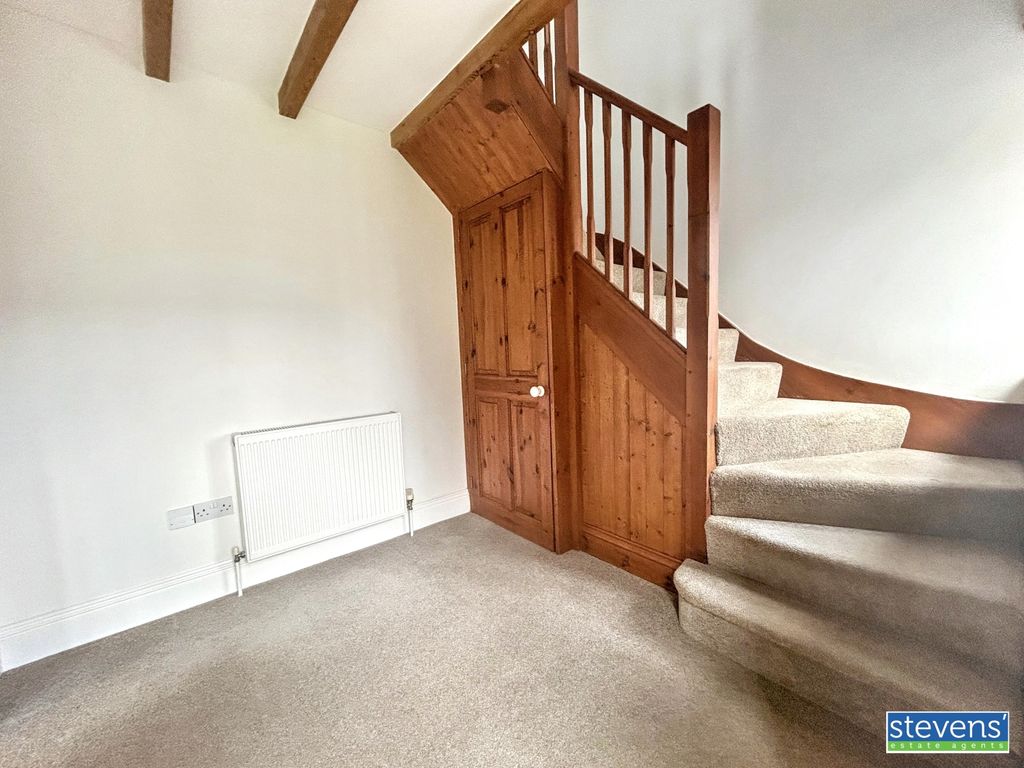 Property photo 3 of 14 Img_9968