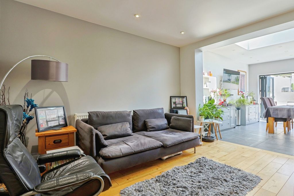 Property photo 3 of 18 Lounge/Kitchen/Diner