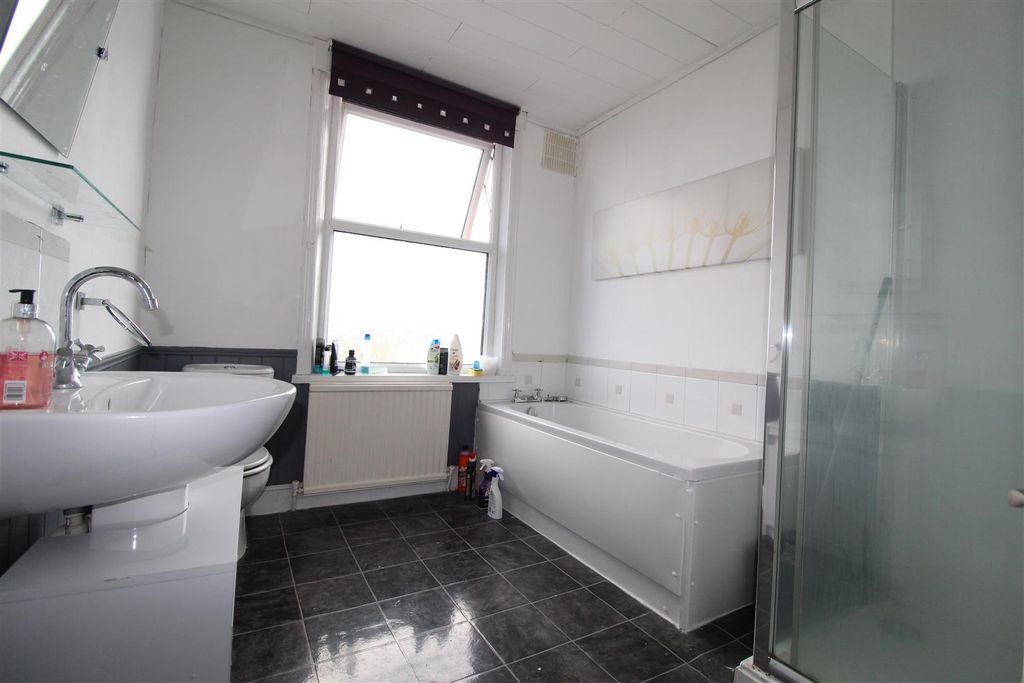 Property photo 1 of 8 Img_5386.Jpg