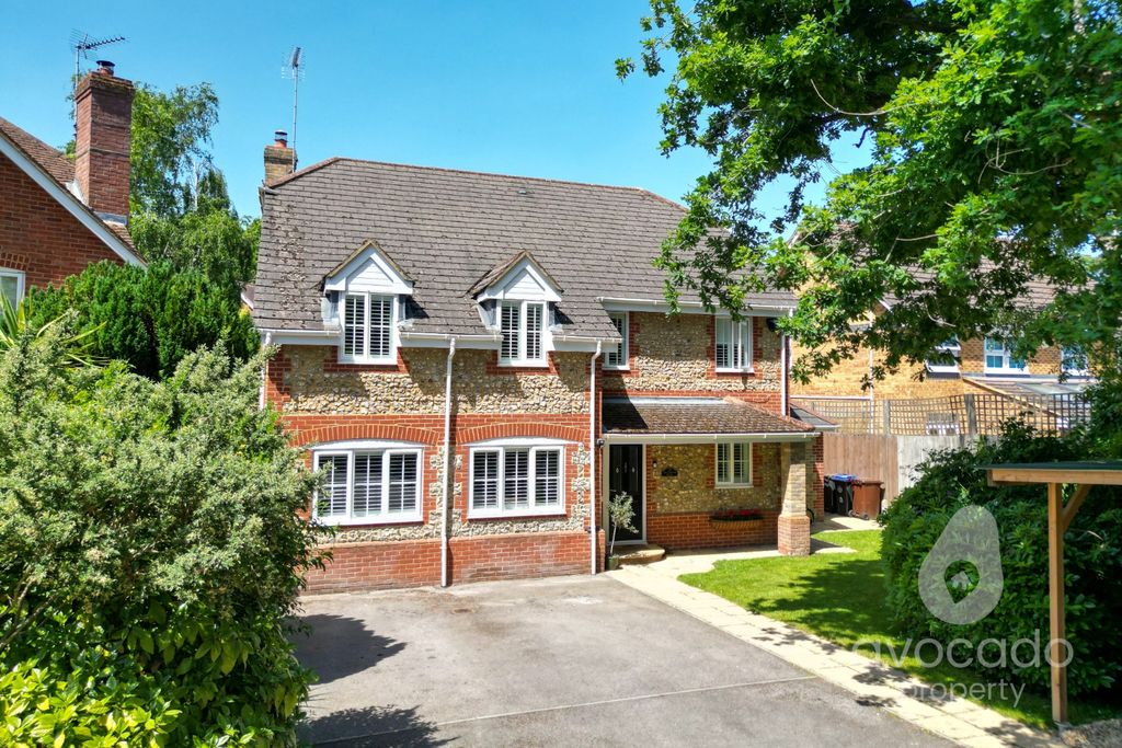Property photo 1 of 24 5201822