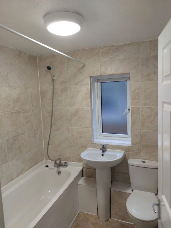 Property photo 3 of 3