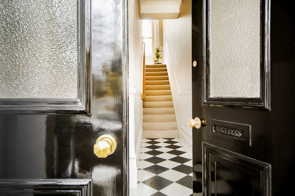 Property photo 3 of 15 Photo 2