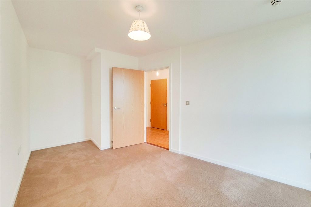 Property photo 3 of 9 Picture No. 05