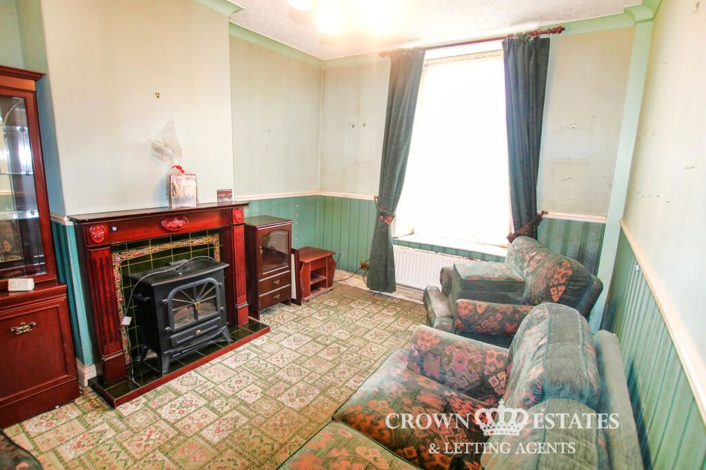 Property photo 2 of 13