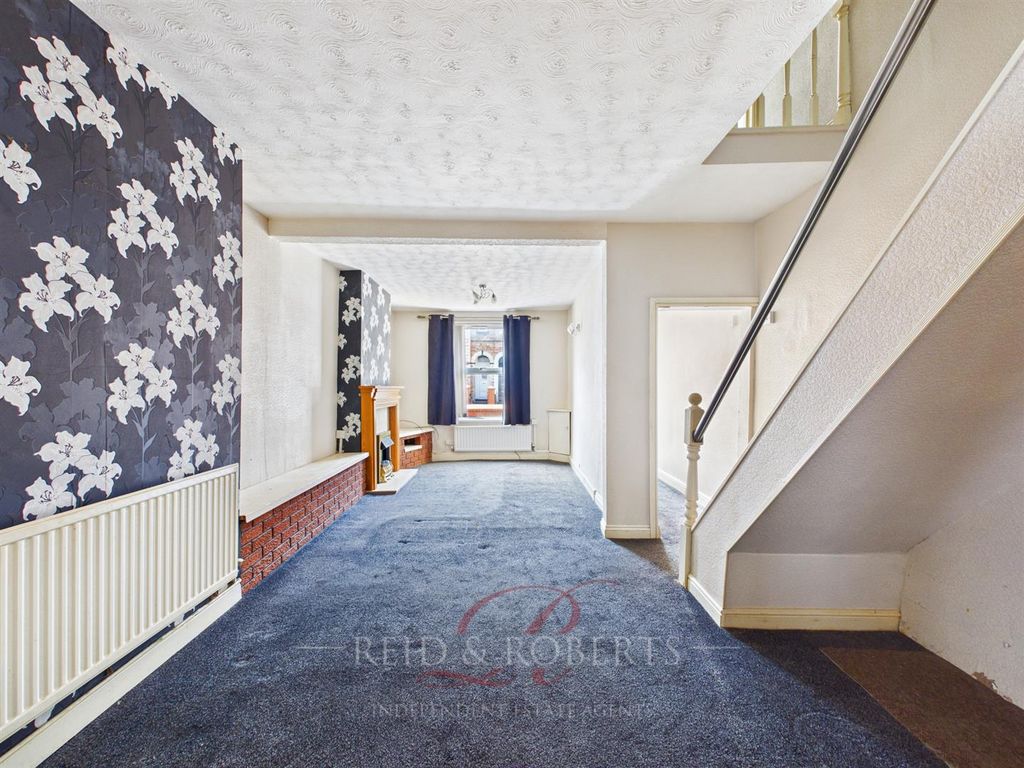 Property photo 3 of 19 Cam03999G0-Pr0234-Still004.Jpg