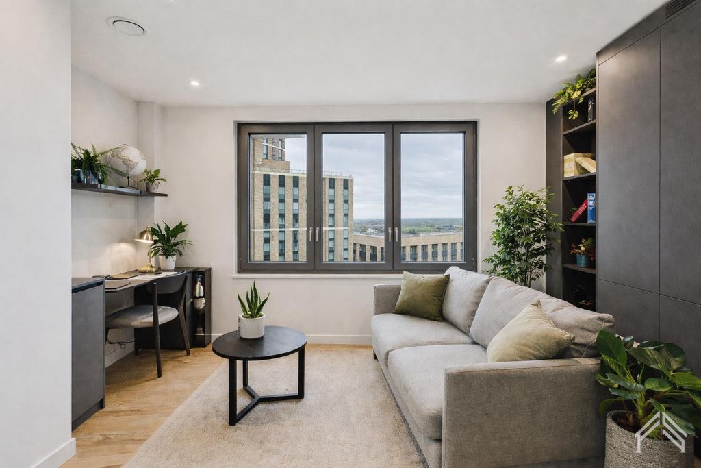 Property photo 1 of 25 1.Png