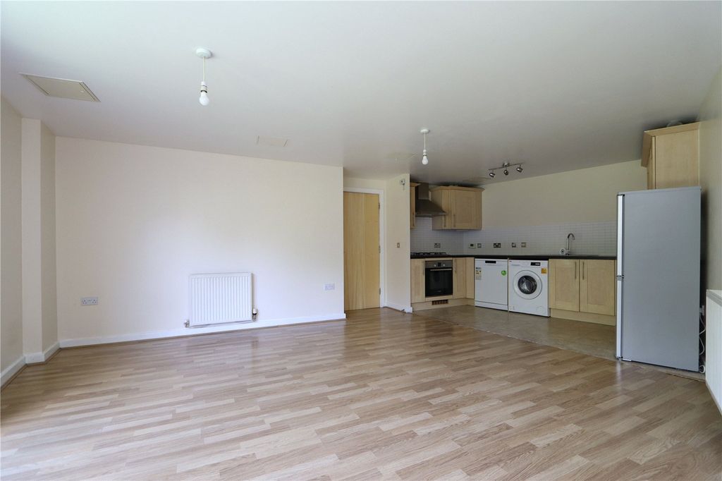 Property photo 2 of 11 Picture No. 07