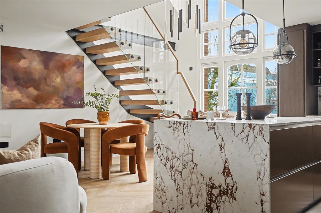 Property photo 3 of 20 3.Jpg