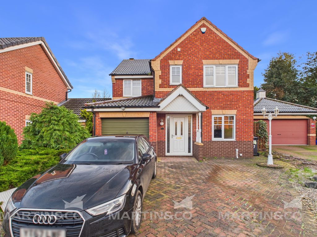 Property photo 1 of 17 Cam02406G0-Pr0557-Still022