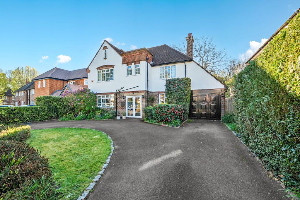 Property photo 1 of 21