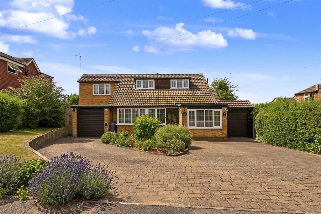 Property photo 1 of 28 Lattimore-Road-27.Jpg
