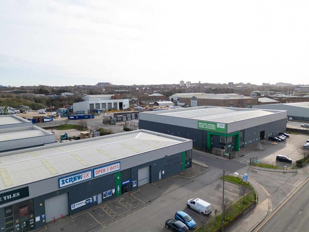 Property photo 2 of 7 18.Jpg