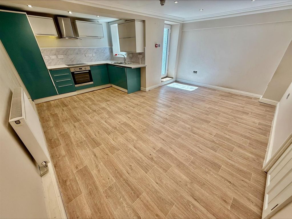 Property photo 1 of 5 Processed-C9CE2B4C-Fbed-4A7D-A12F-479F0Bea2311.Jpe