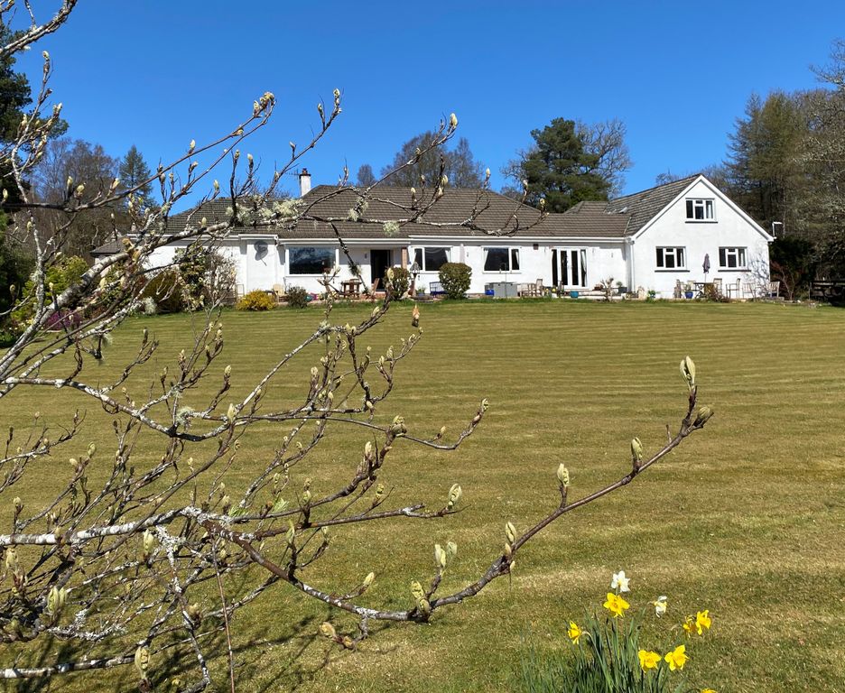 Property photo 1 of 38 Coire Glas 1