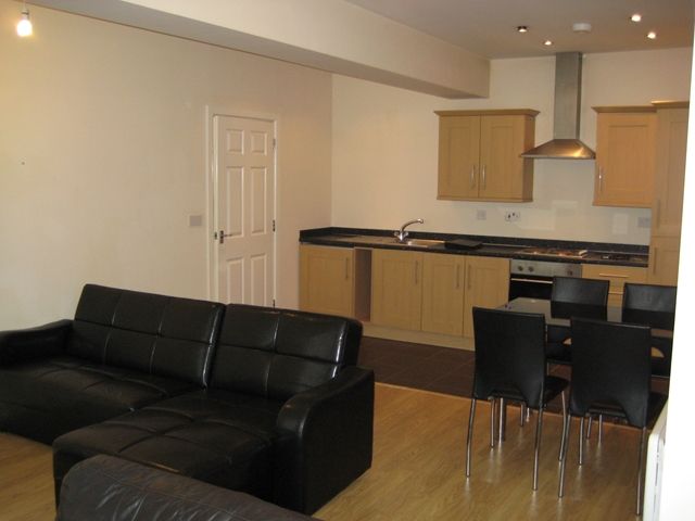 Property photo 2 of 4