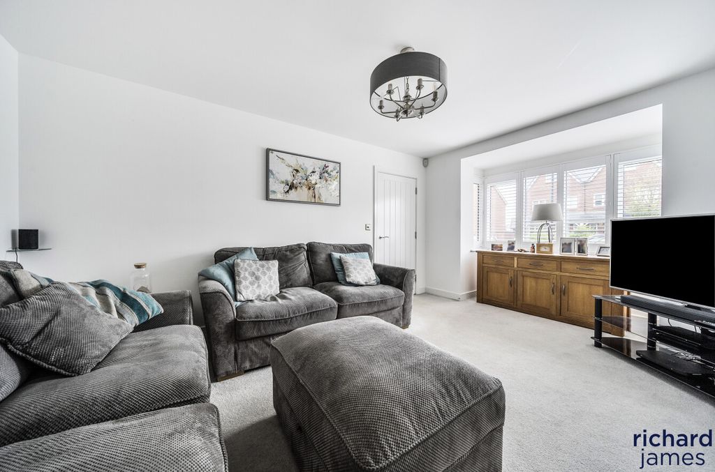 Property photo 3 of 18 Cf04Ca3c8F3d476F8E66Aa5933c6A472