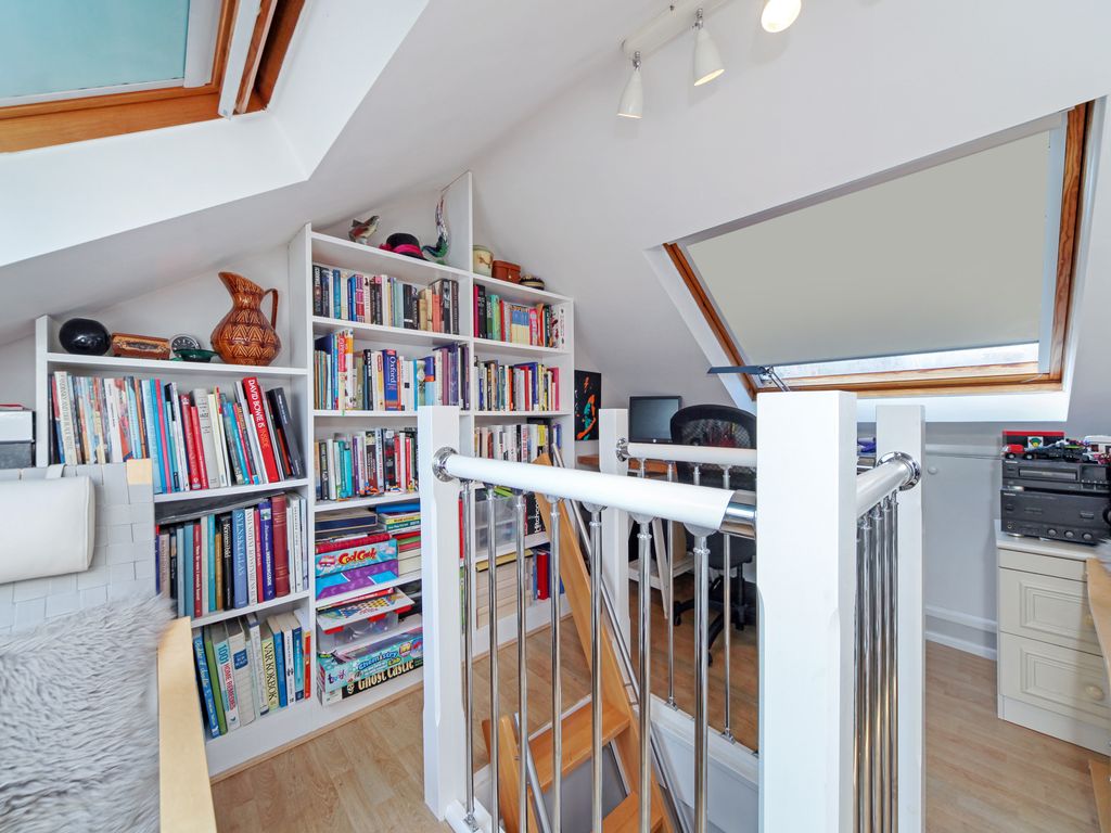 Property photo 3 of 8 Study