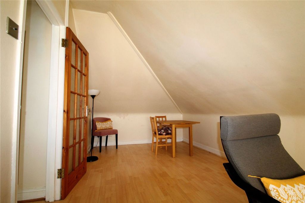 Property photo 3 of 9 Picture No. 07