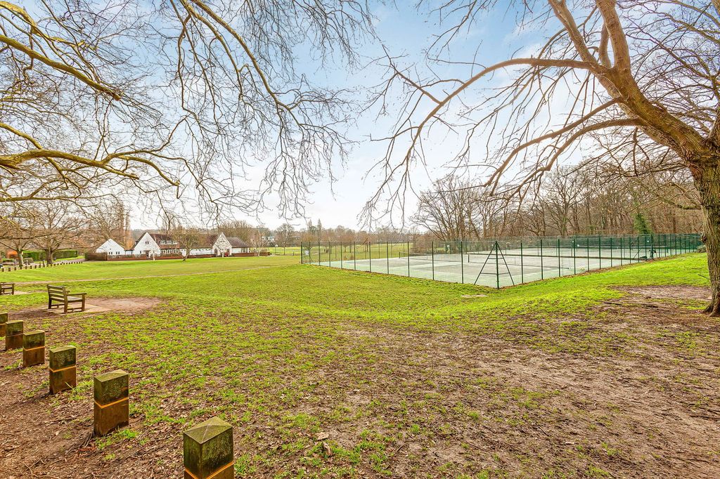 Property photo 3 of 13