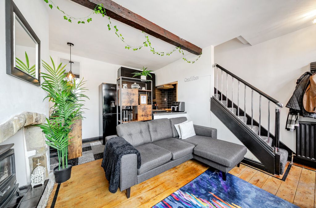 Property photo 2 of 10 1318918-3-6867c8F...