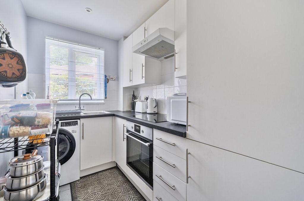 Property photo 3 of 12 1339862-2-68A4820...