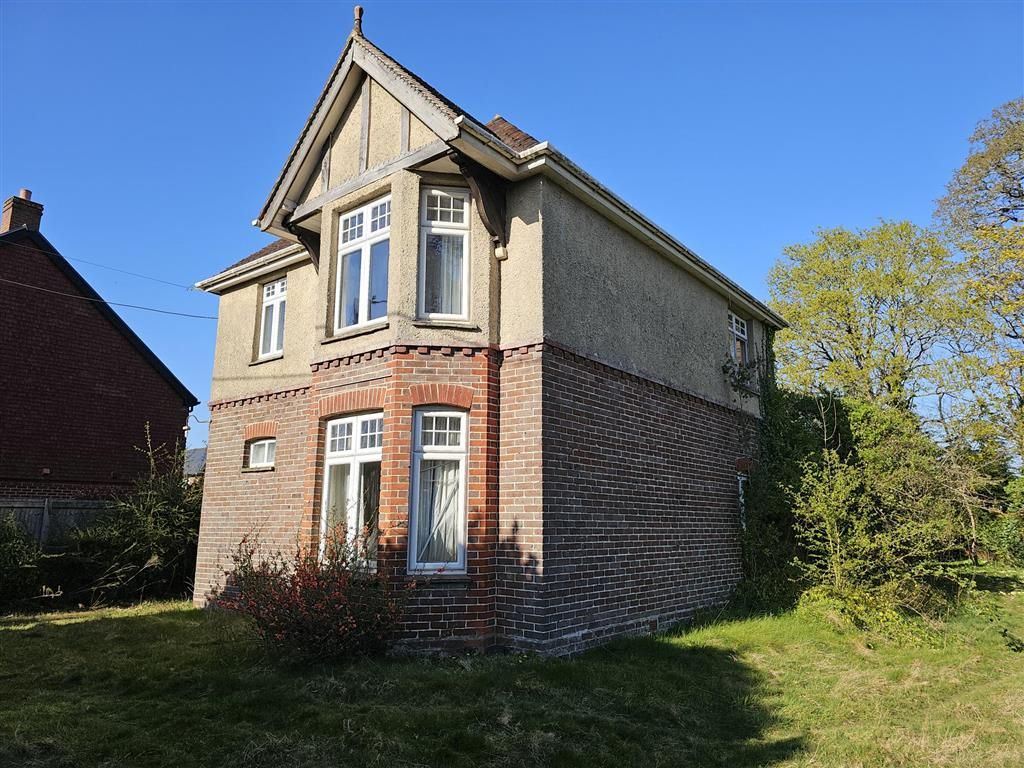 Property photo 1 of 16