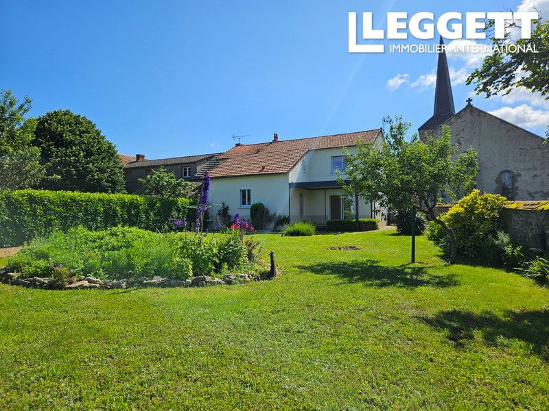 Property photo 2 of 10