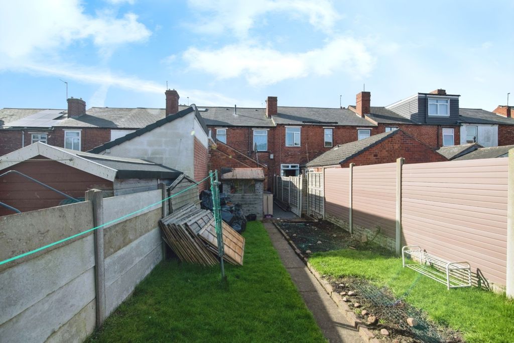 Property photo 3 of 3