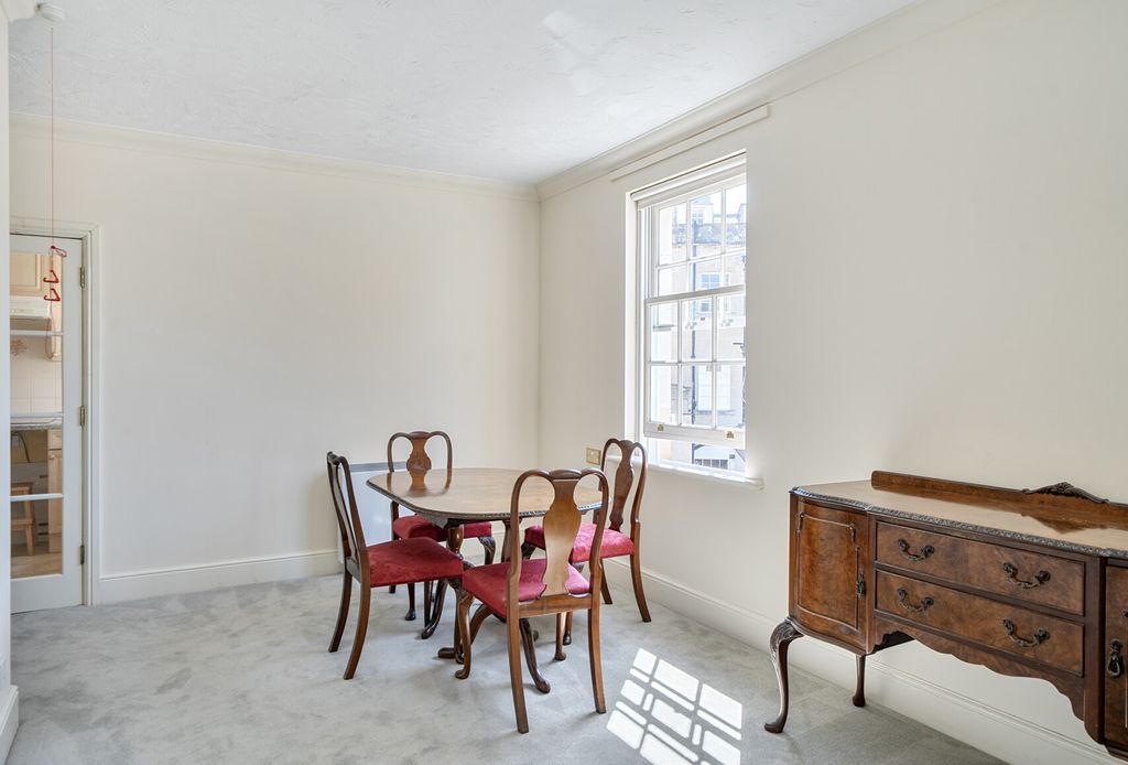 Property photo 2 of 23 1487809-7-6A55295...