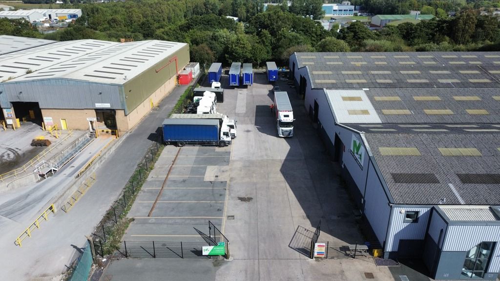 Property photo 2 of 5 Photo 2