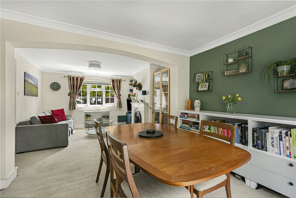 Property photo 2 of 14 Sitting Room/Dining