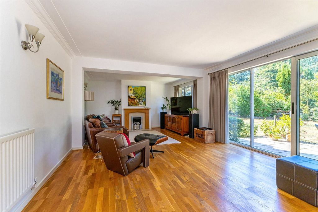 Property photo 2 of 6 2