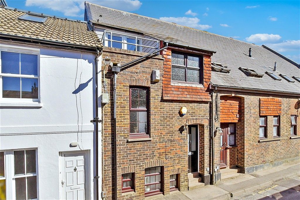 Property photo 1 of 11 External (Web)