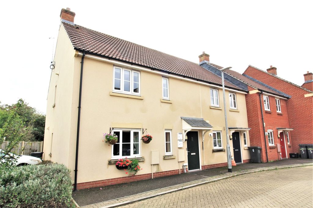 Property photo 1 of 9 Picture No. 11