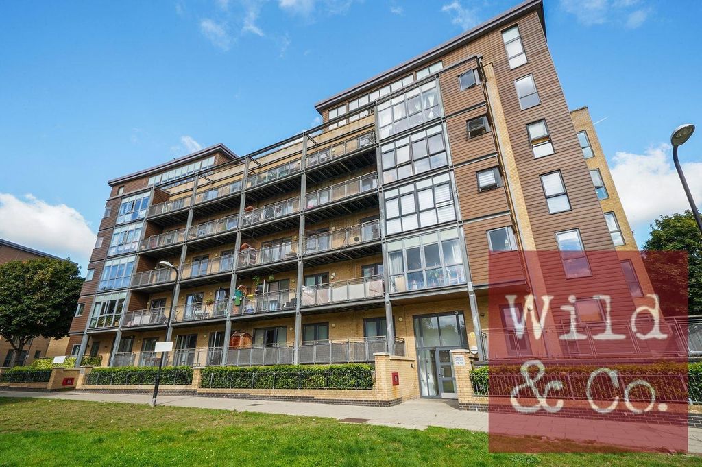 Property photo 1 of 13 Cxtzunmm-0-Ivicjvrsn4Q.Jpg