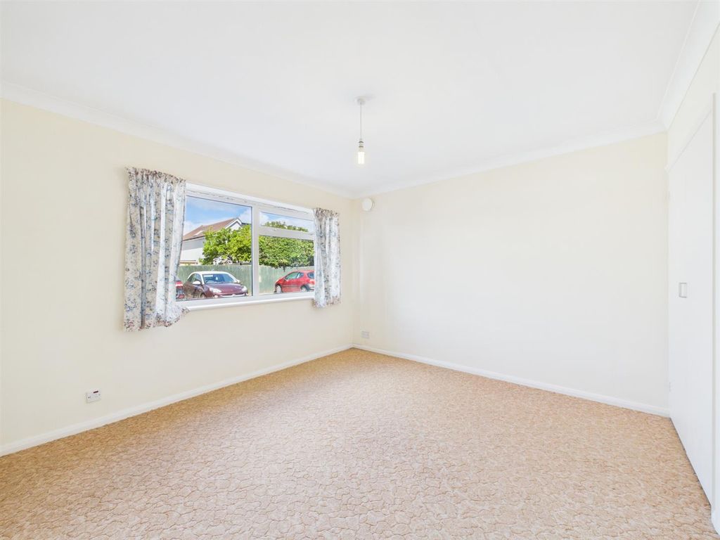Additional image 4 of 1 bed flat for saleSutton Avenue, Peacehaven BN10