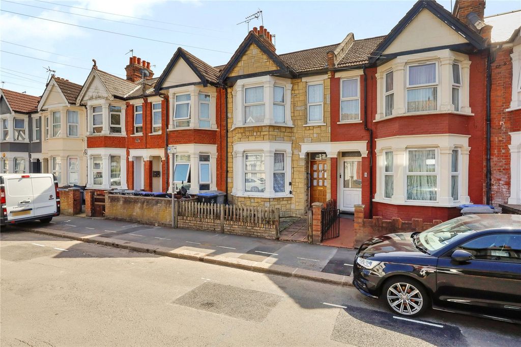 Property photo 2 of 12 Picture No. 10