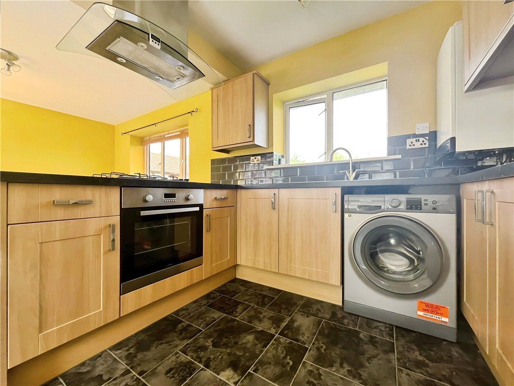 Property photo 2 of 10 Kitchen/Living Room