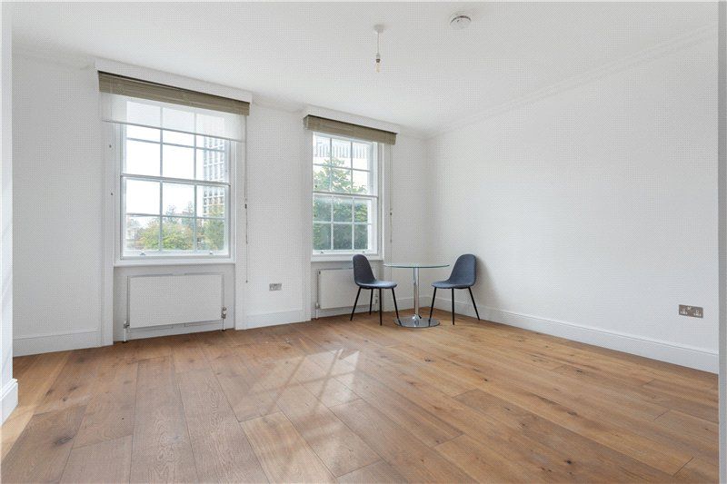 Property photo 3 of 10 Picture No. 05