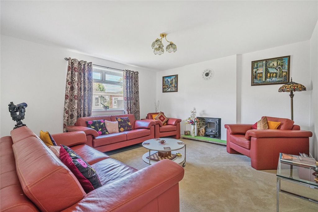 Property photo 3 of 19 Picture No. 29