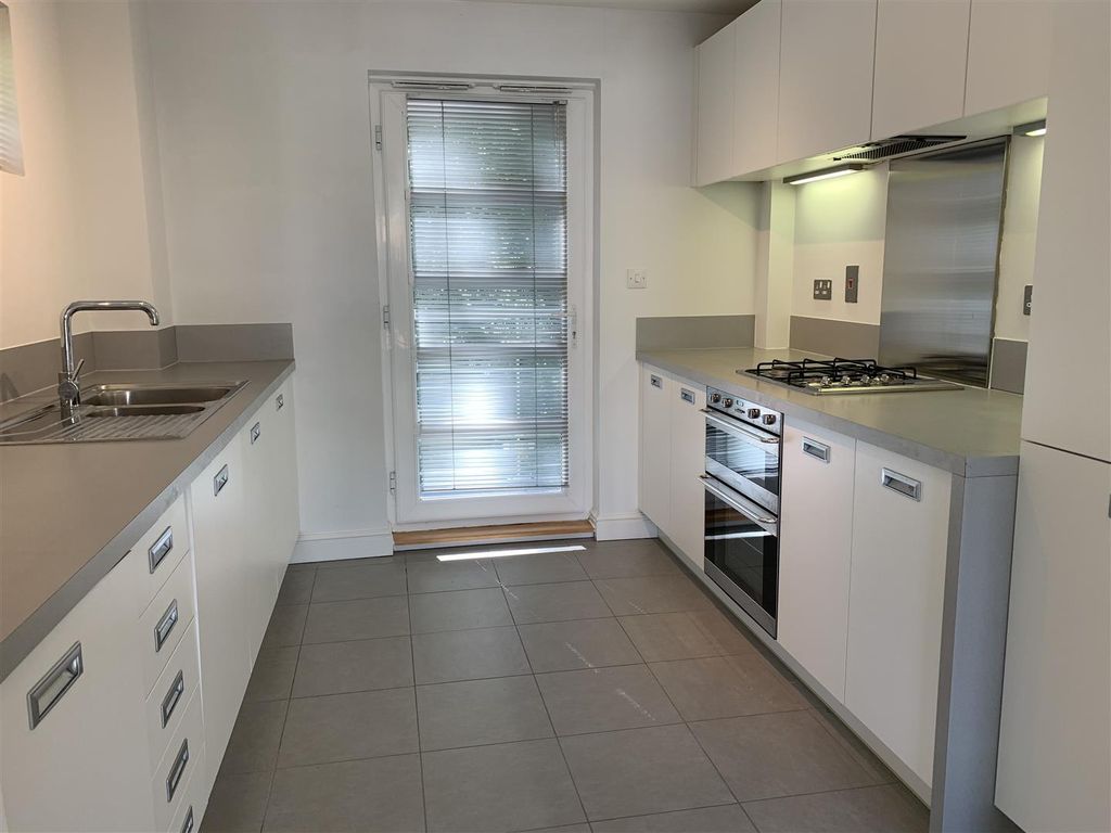 Property photo 2 of 9 Img_2040.Jpg