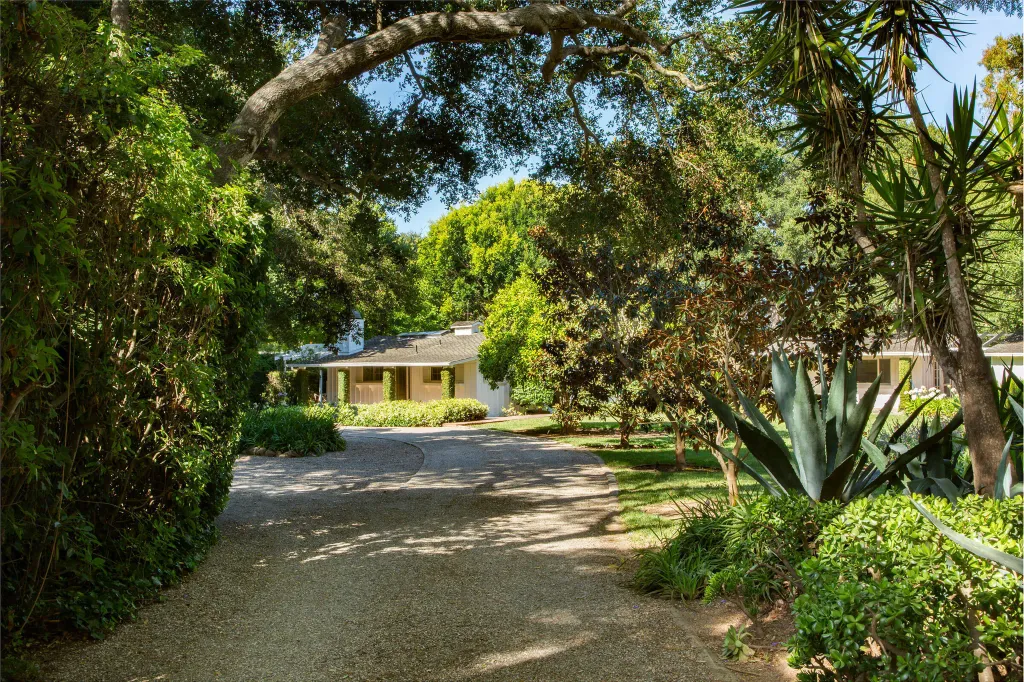 Property photo 2 of 10 <Alttext/>