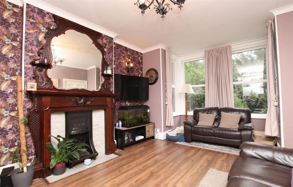 Property photo 2 of 20 Living Room.Jpg