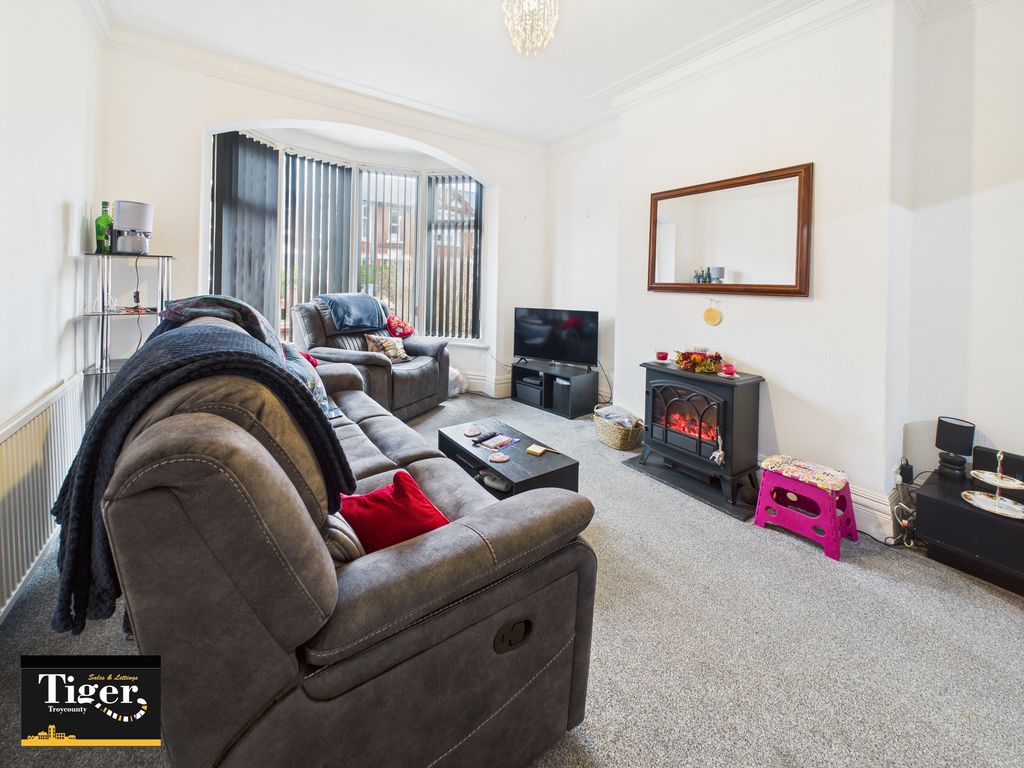 Property photo 3 of 9 Cam02176G0-Pr0747-Still002