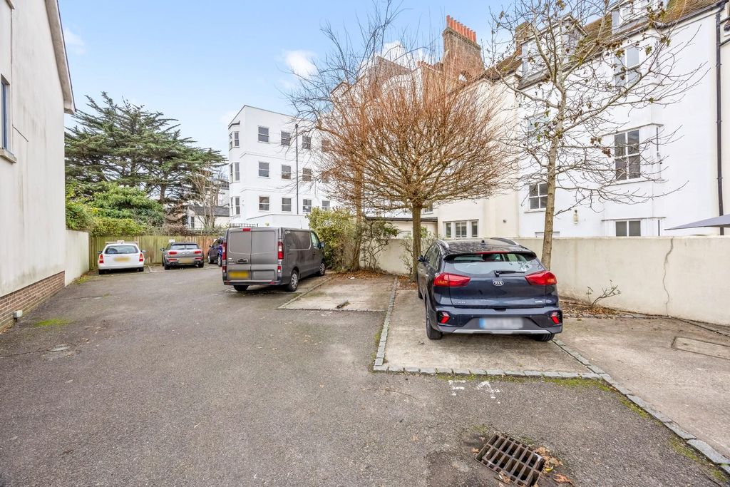 Property photo 2 of 22 Princes Street (19).Jpg