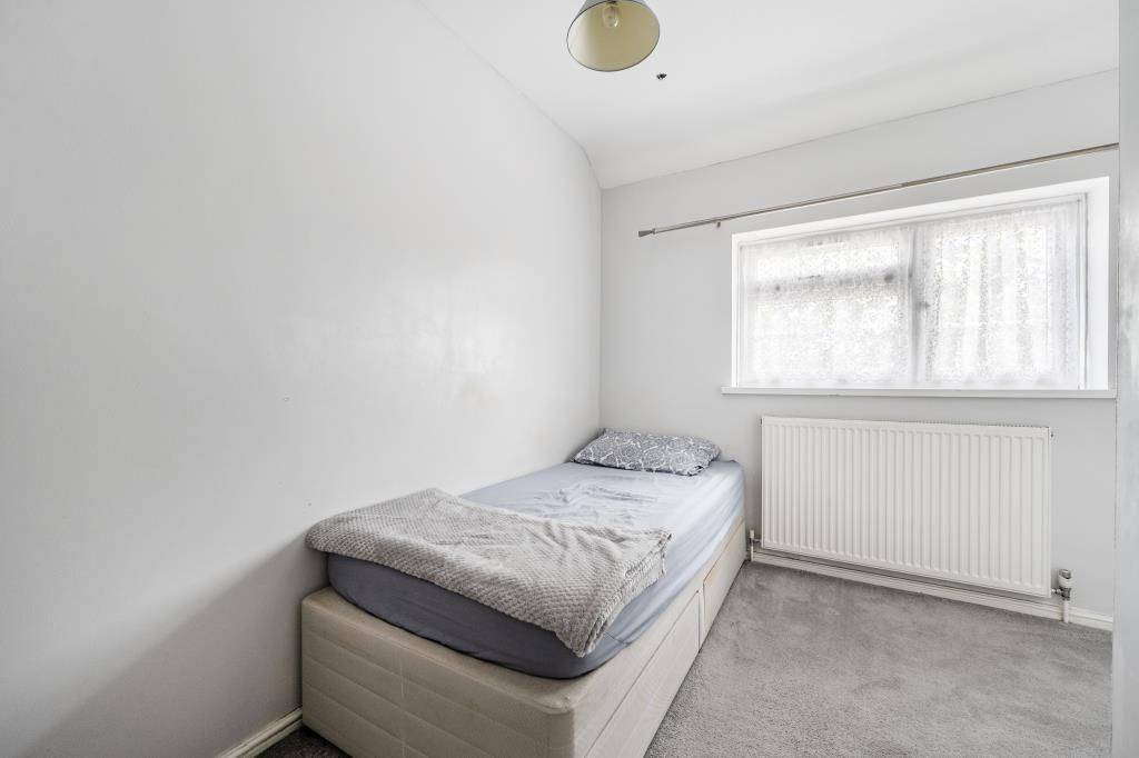 Property photo 3 of 21 Bedroom